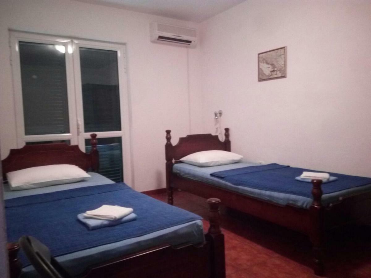 Apartmani Jasmina コトル エクステリア 写真