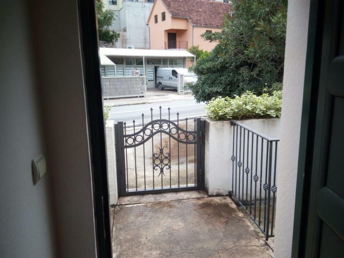 Apartmani Jasmina コトル エクステリア 写真