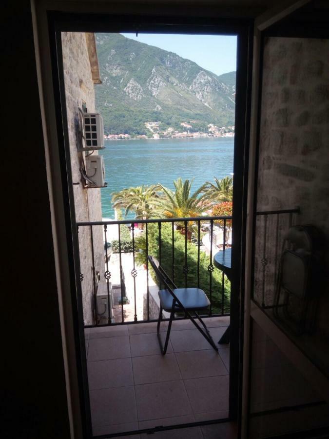 Apartmani Jasmina コトル エクステリア 写真