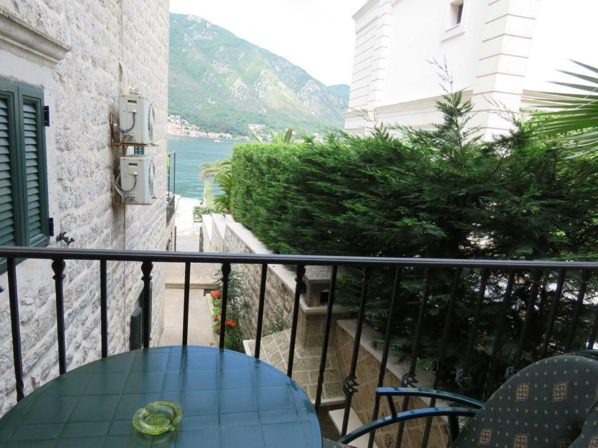 Apartmani Jasmina コトル エクステリア 写真